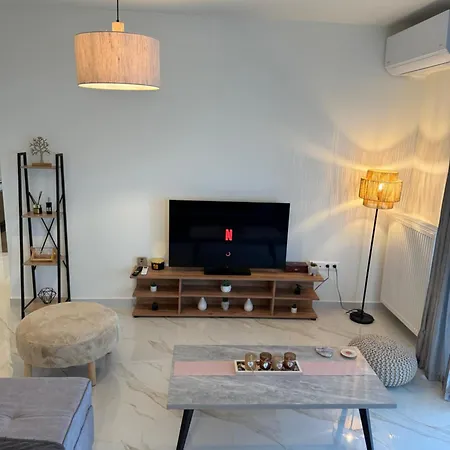 The Contemporary Luxury Home - Modern & Cozy In Trikala * Tríkala