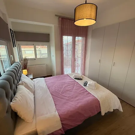 Apartament The Contemporary Luxury Home - Modern & Cozy In Trikala Tríkala