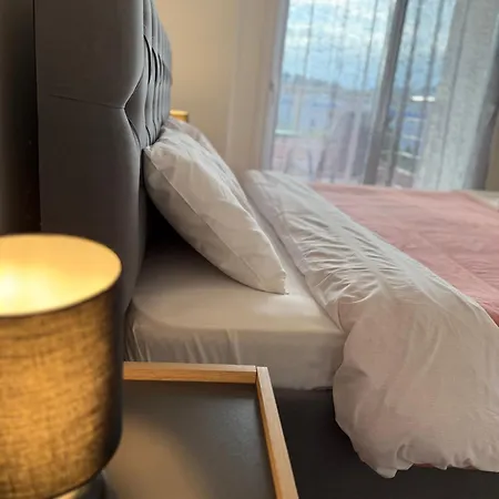 アパート The Contemporary Luxury -