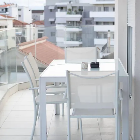 The Contemporary Luxury - Modern & Cozy In شقة Tríkala