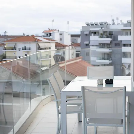 شقة The Contemporary Luxury - Modern & Cozy In Tríkala