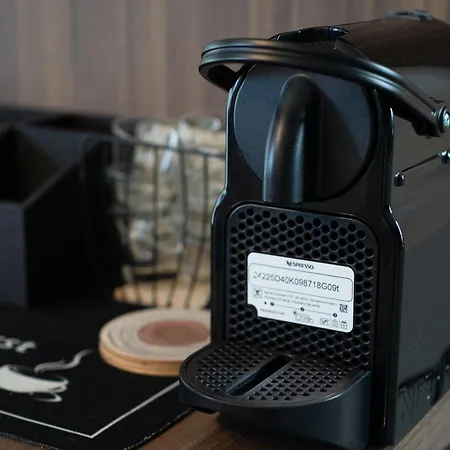 The Contemporary Luxury - Modern & Cozy In شقة